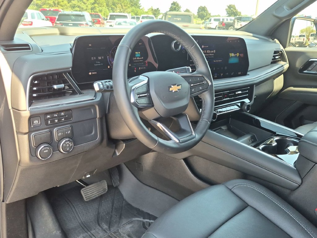 Used 2026 Chevrolet Tahoe LT w/ Comfort Package RWD image 37