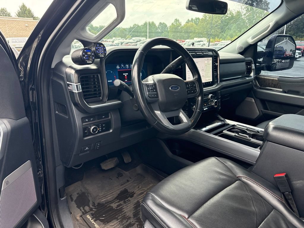 Used 2024 Ford F250 Lariat w/ Lariat Ultimate Package AWD/4WD image 7
