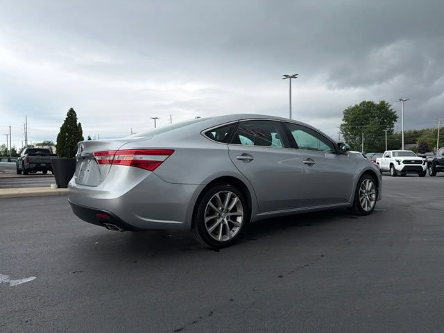 Used 2015 Toyota Avalon XLE Touring FWD image 7