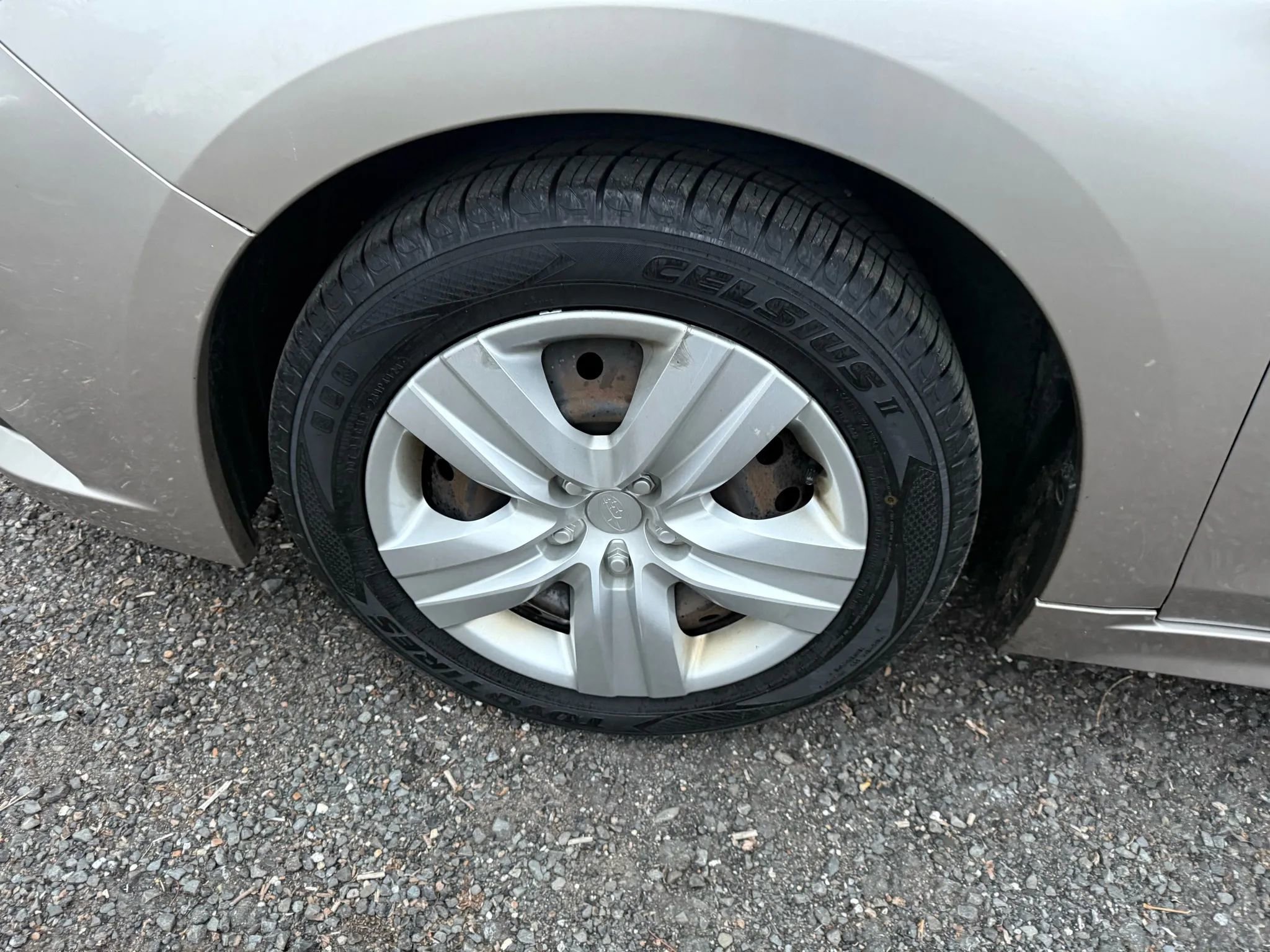 Used 2015 Subaru Legacy 2.5i image 9