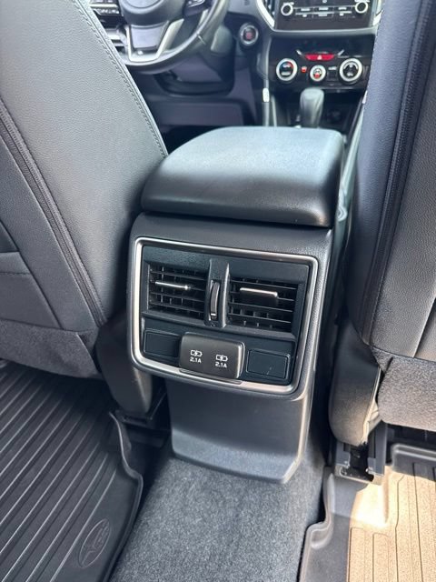 Used 2024 Subaru Forester Premium AWD/4WD image 17