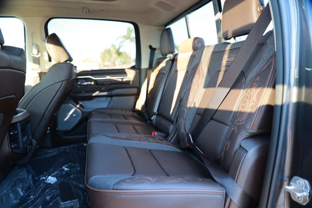 New 2026 RAM 1500 Limited w/ Trailer Tow Group AWD/4WD image 33