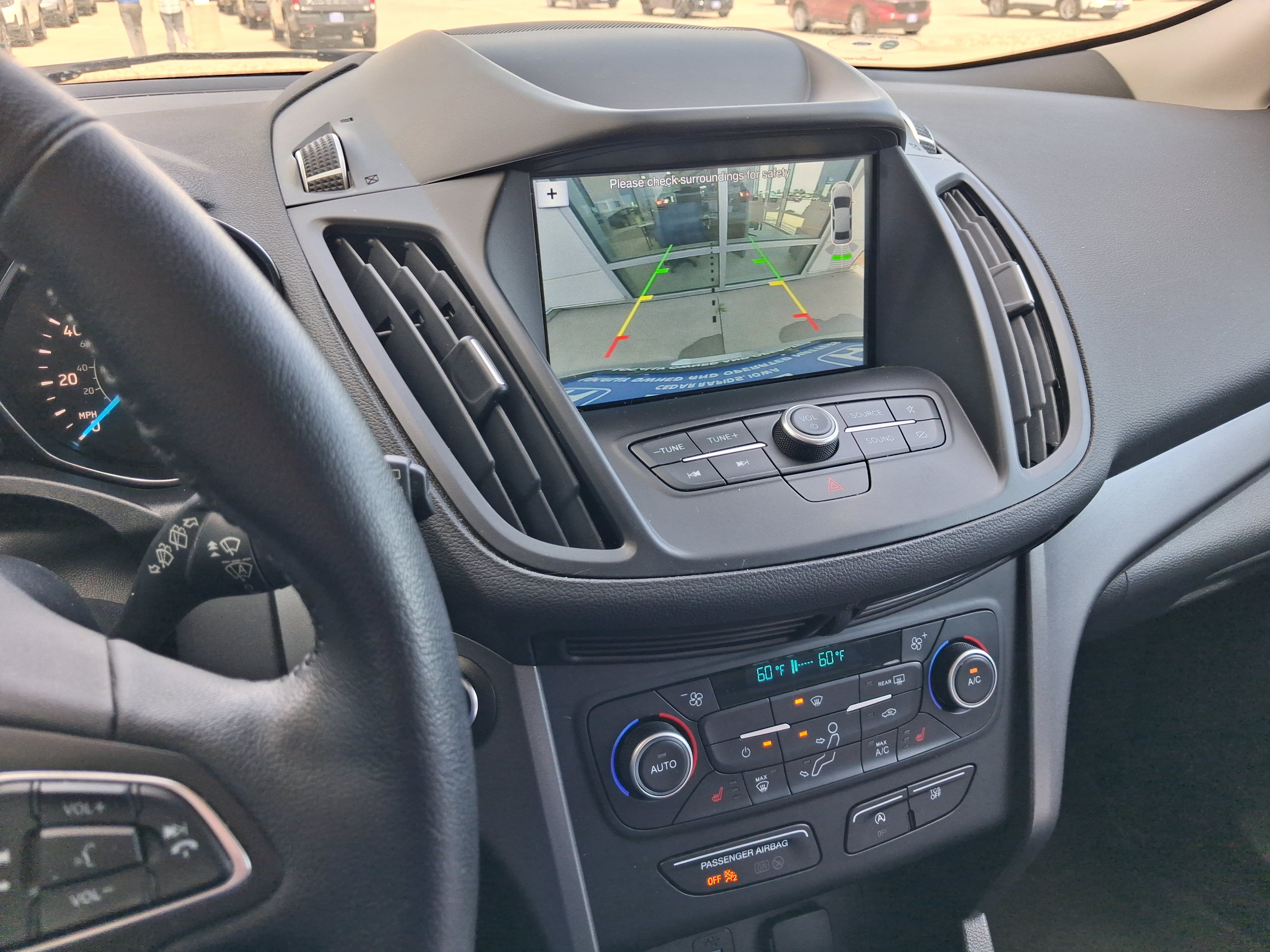 Used 2019 Ford Escape SEL FWD image 13