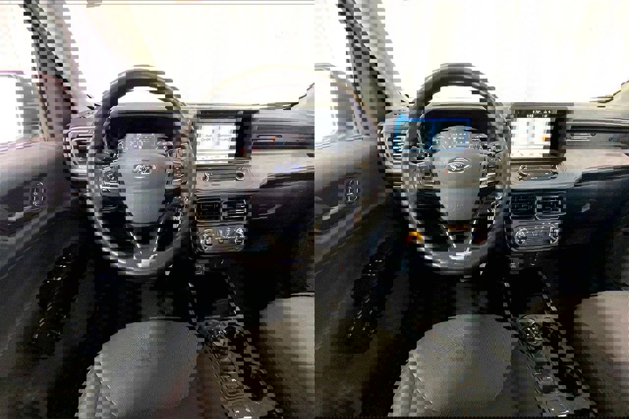 Used 2022 Ford Maverick XL image 14