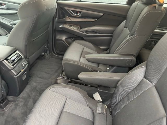 Used 2024 Subaru Ascent Premium w/ Convenience Package image 6