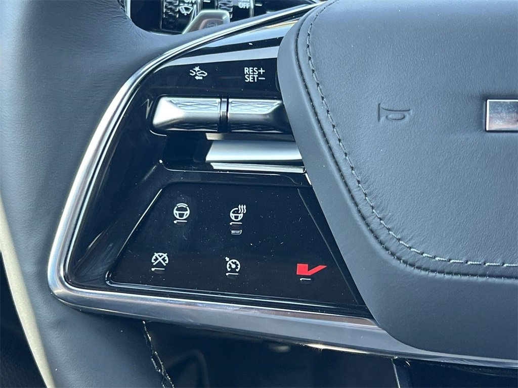 New 2026 Cadillac Lyriq V image 13