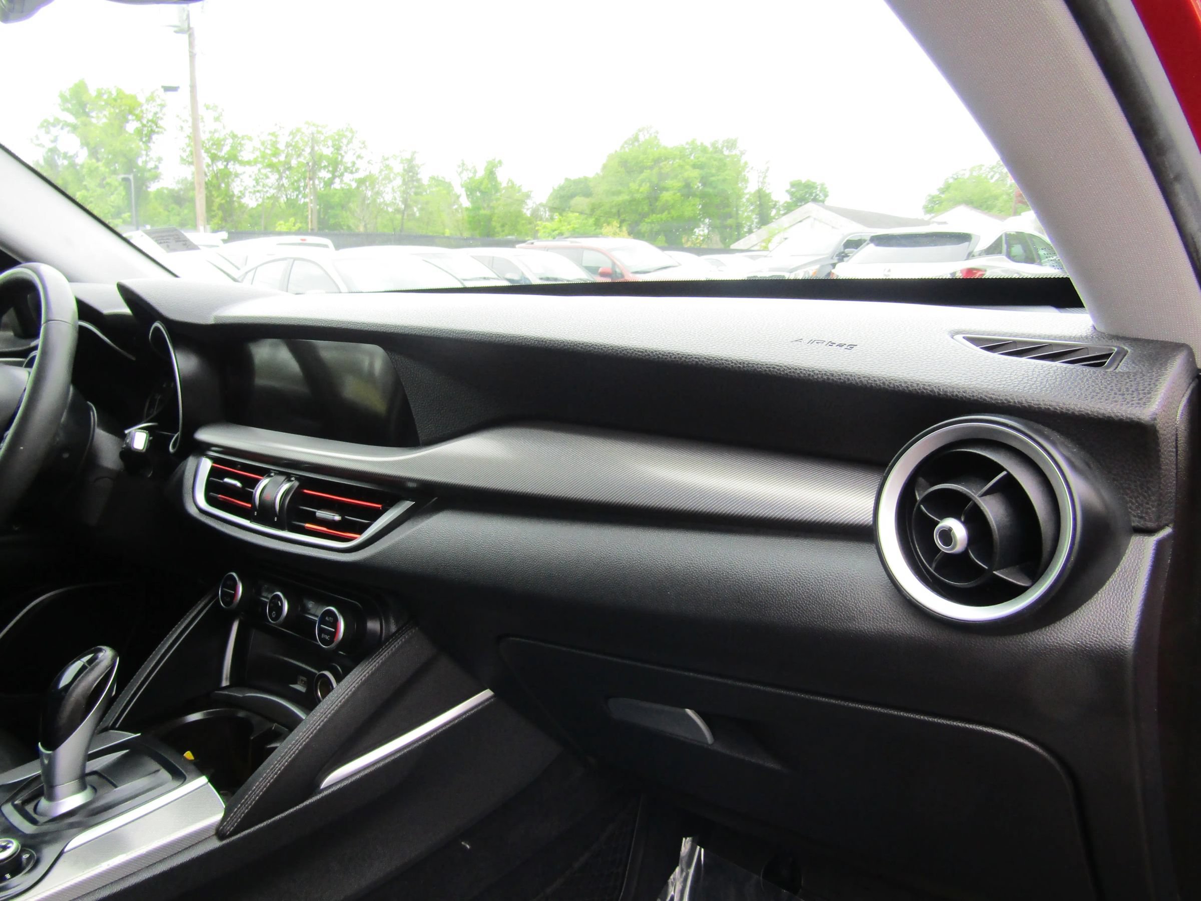 Used 2018 Alfa Romeo Stelvio Ti AWD/4WD image 15