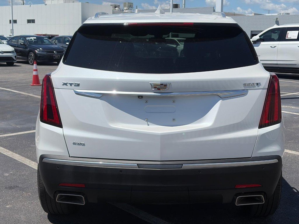 Used 2023 Cadillac XT5 Luxury AWD/4WD image 3
