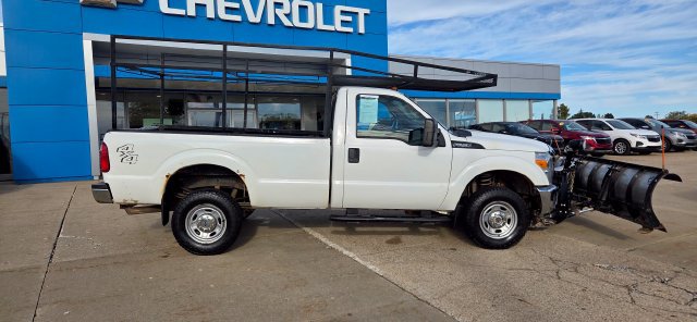 Used 2015 Ford F250 XL w/ XL Appearance Package AWD/4WD image 2
