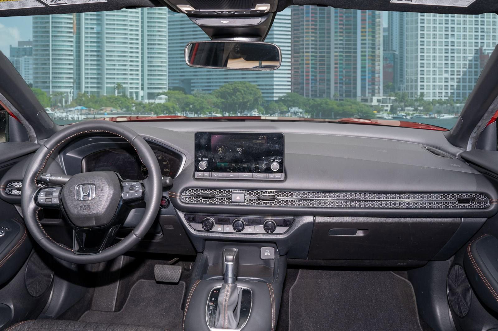 Certified 2025 Honda HR-V Sport image 21