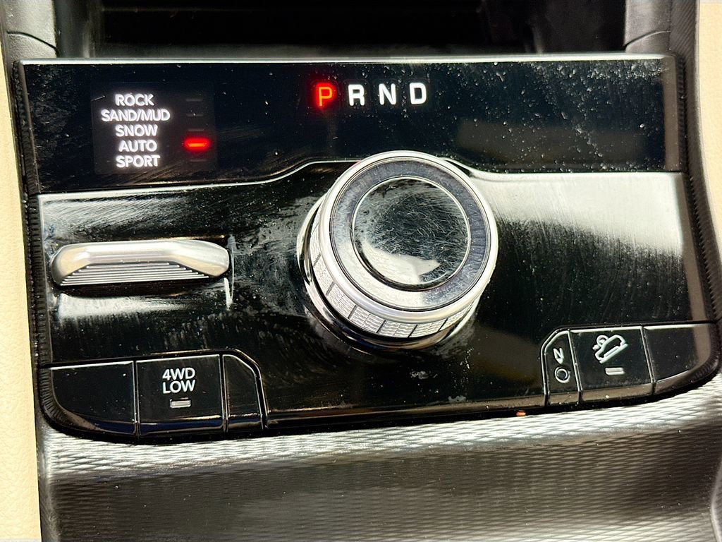 New 2024 Jeep Grand Cherokee Limited 4xe image 17