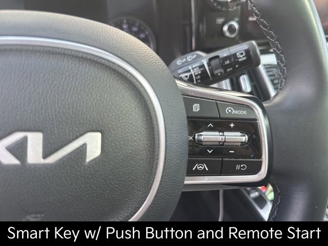 Certified 2023 Kia Sorento S w/ Panoramic Sunroof Package image 17