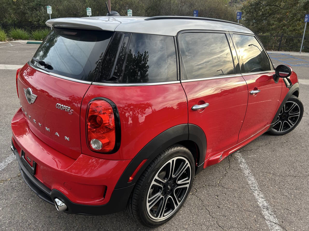 Used 2015 MINI Cooper Countryman S image 2