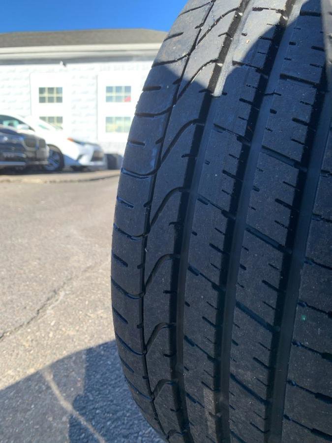 Used 2014 BMW 740i image 22