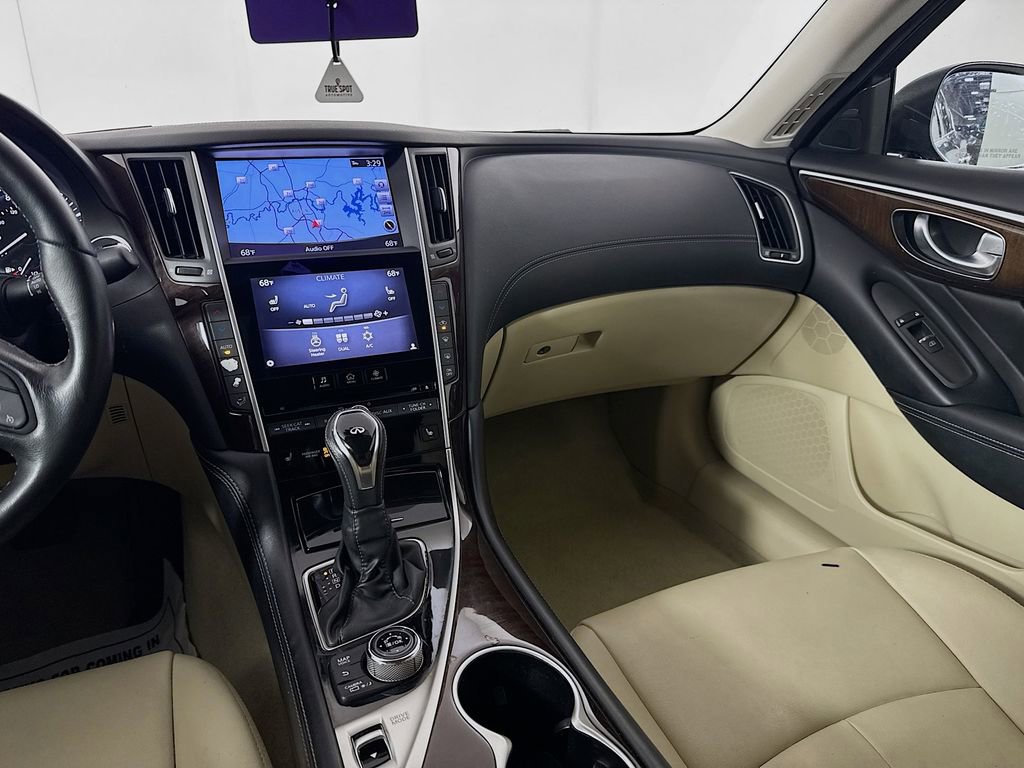 Used 2018 INFINITI Q50 Luxe w/ Essential Package (3.0T Luxe) RWD image 29