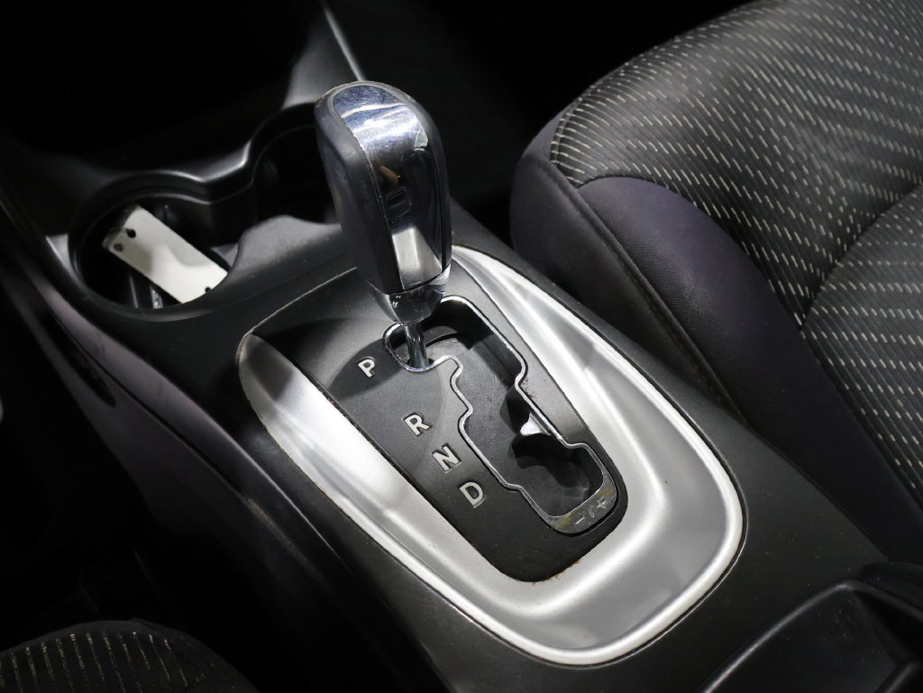 Used 2013 Dodge Journey SXT FWD image 29