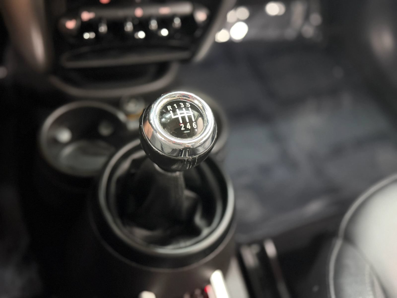 Used 2015 MINI Cooper Paceman FWD image 25