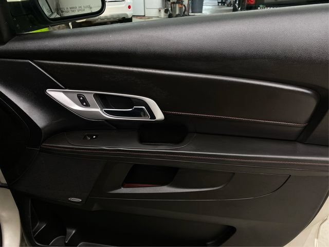 Used 2015 GMC Terrain SLE w/ Convenience Package AWD/4WD image 25