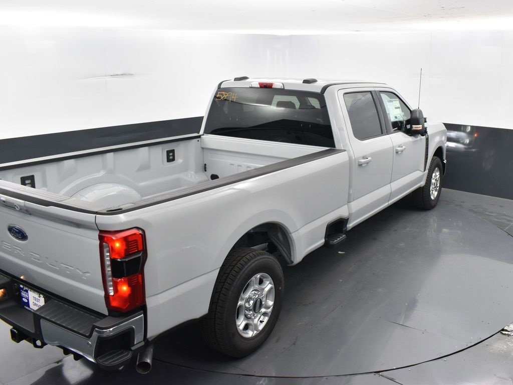 New 2026 Ford F250 XLT w/ XLT Premium Package image 23