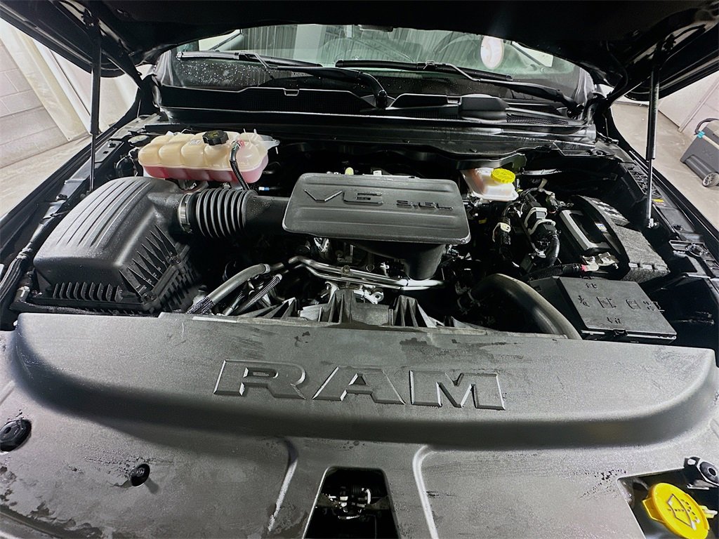 Used 2025 RAM 1500 Big Horn image 29