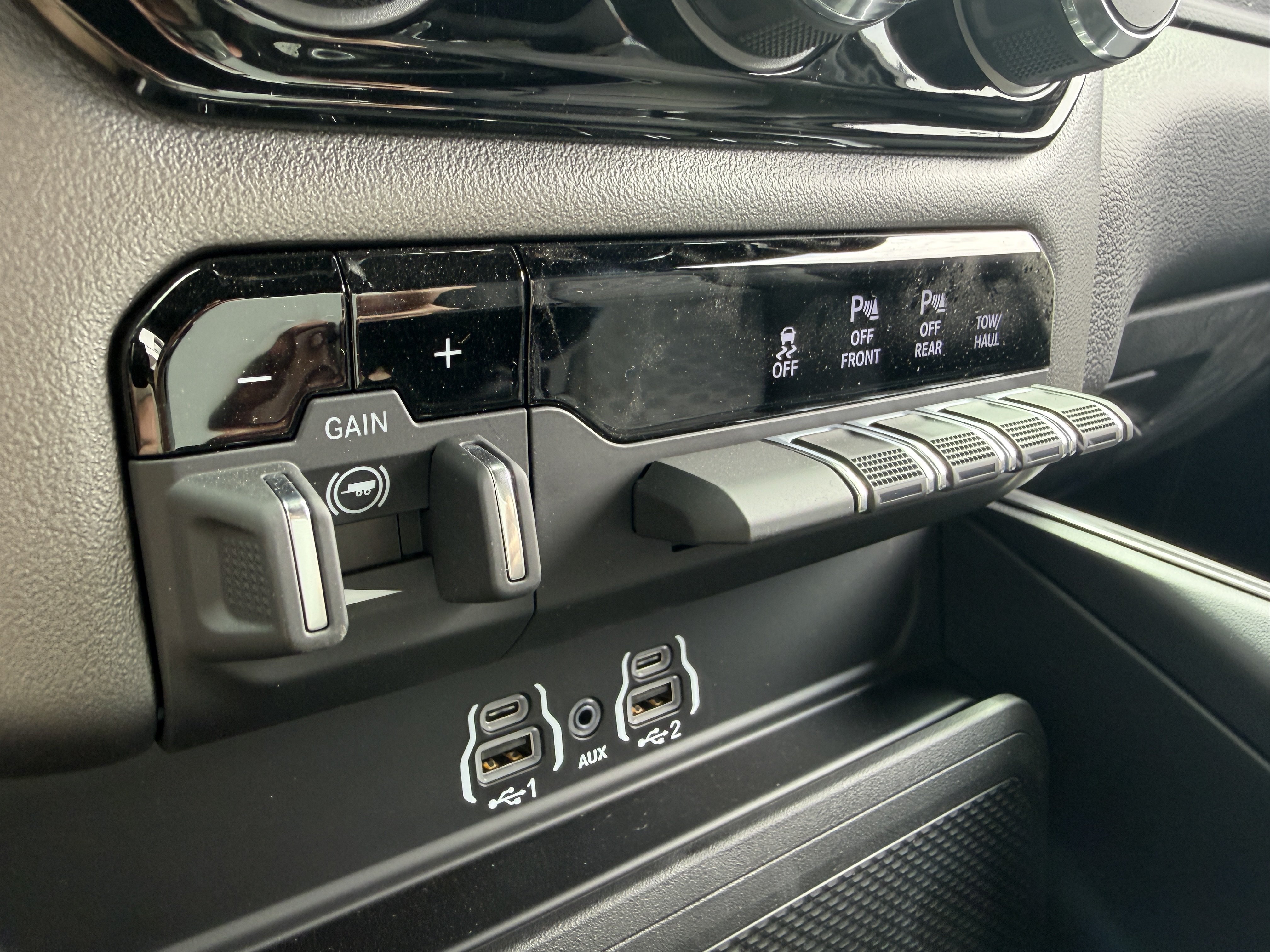 New 2026 RAM 1500 Big Horn w/ Night Edition AWD/4WD image 41