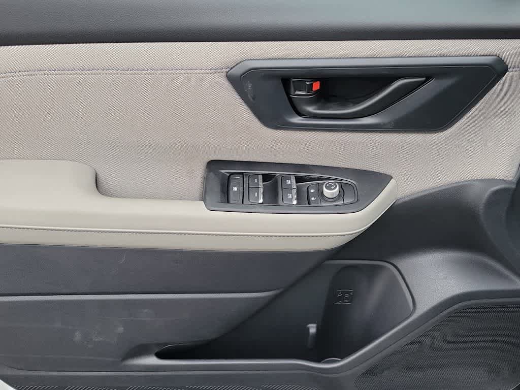 New 2026 Subaru Forester Premium AWD/4WD image 31