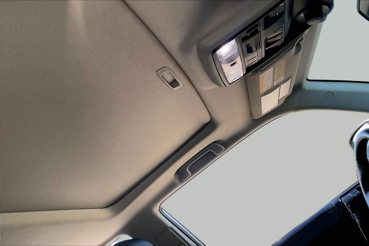 Used 2023 Toyota 4Runner TRD Off-Road Premium w/ Moonroof Package AWD/4WD image 14