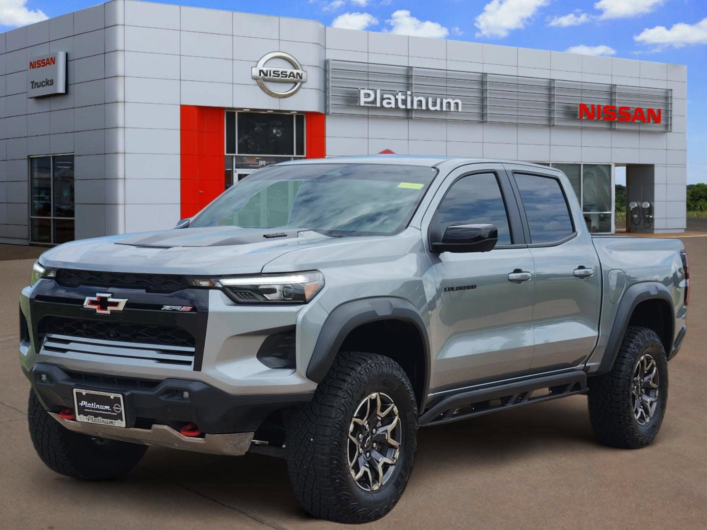 Used 2025 Chevrolet Colorado ZR2 w/ Technology Package AWD/4WD video 2