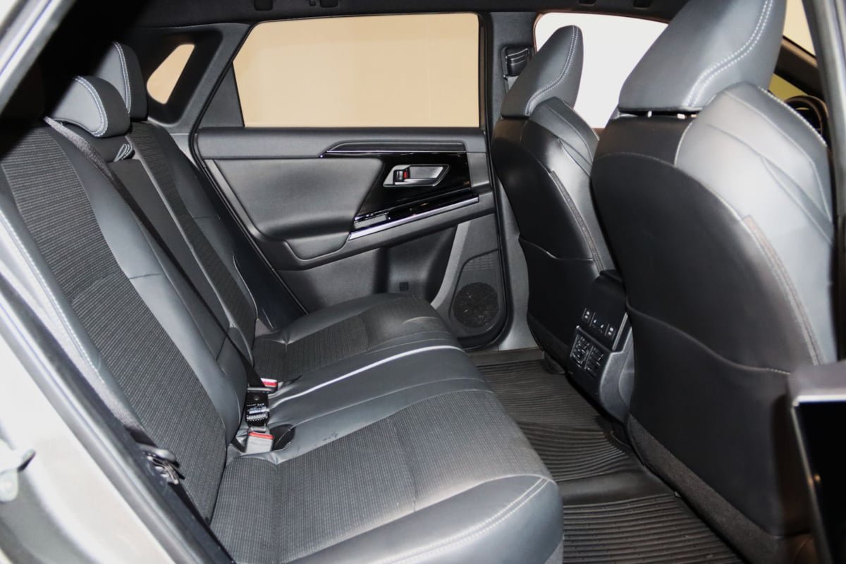 Used 2023 Subaru Solterra AWD image 68
