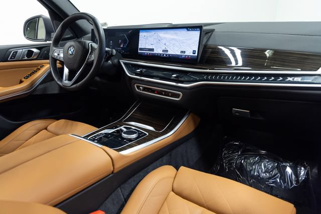Used 2025 BMW X5 xDrive40i AWD/4WD image 26