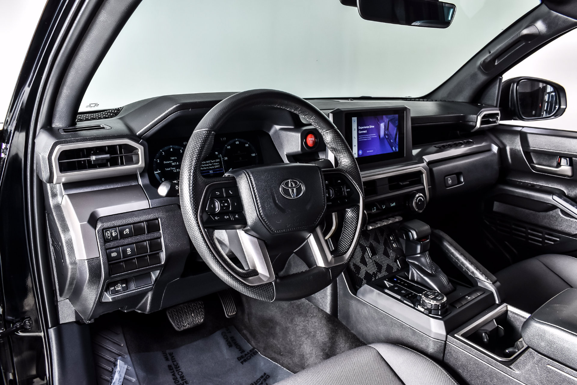 Used 2024 Toyota Tacoma TRD Off-Road AWD/4WD image 15