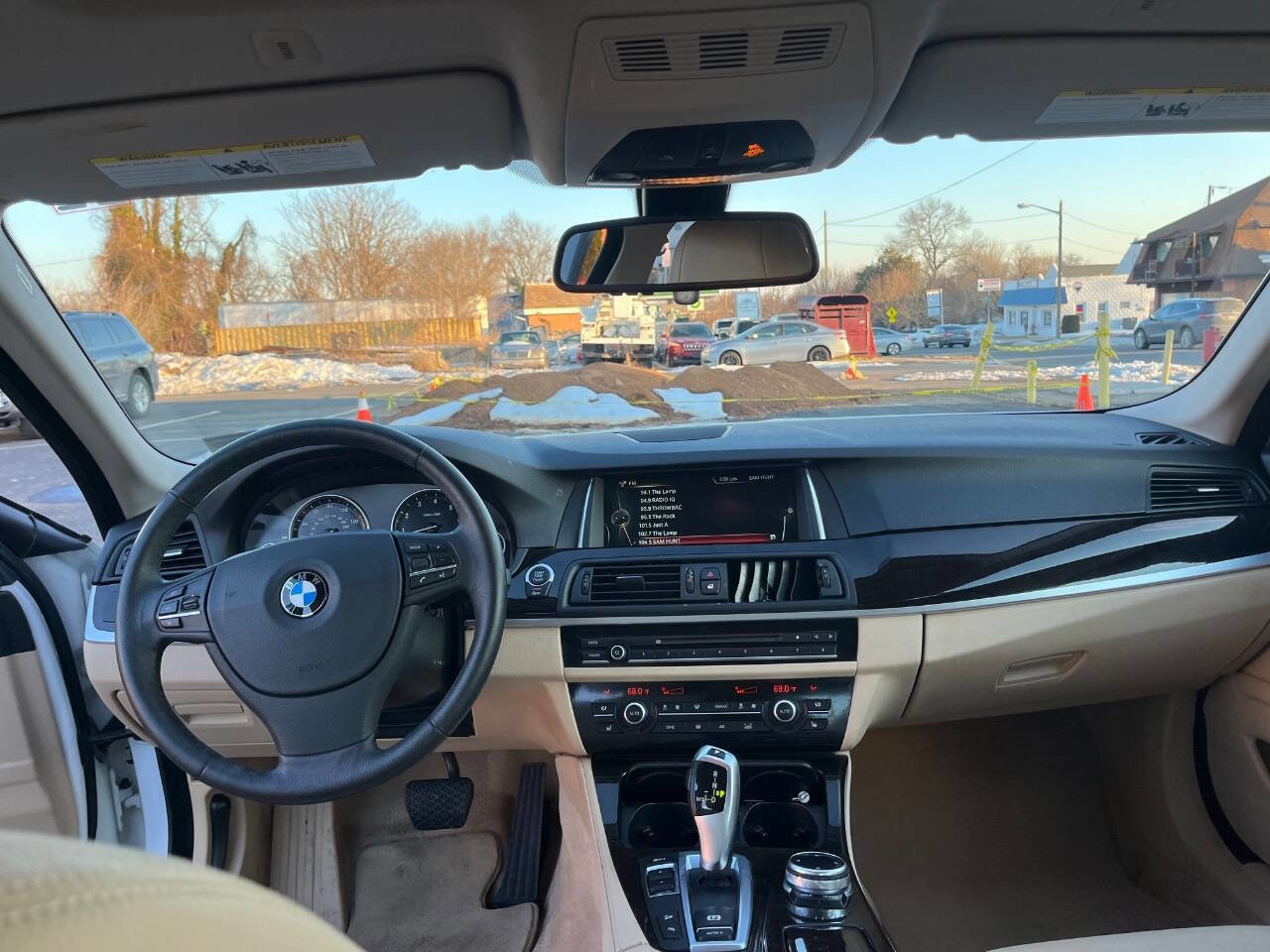 Used 2014 BMW 528i xDrive Sedan AWD/4WD image 23