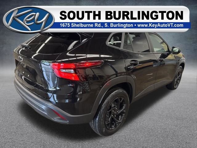New 2026 Chevrolet Trax LT w/ Driver Confidence Package FWD image 7
