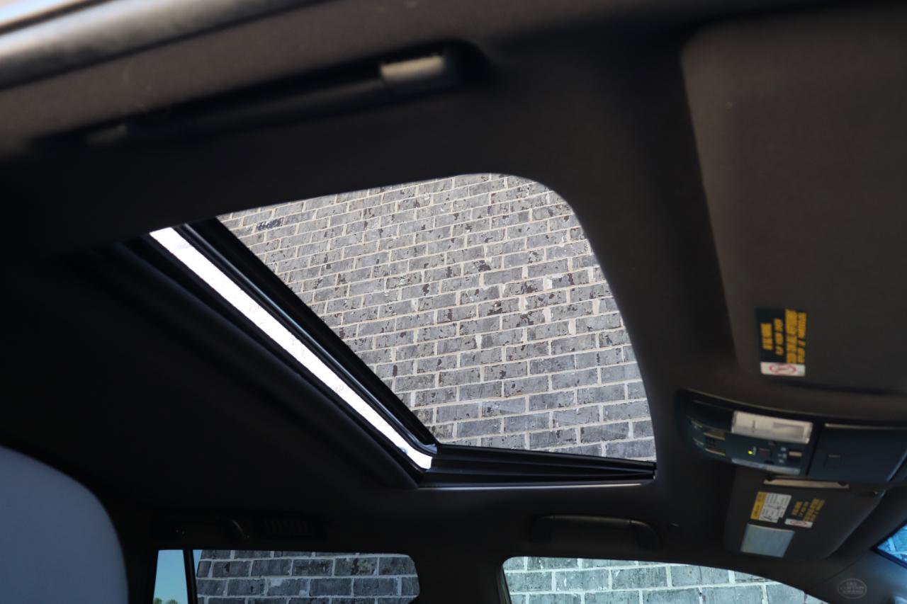 Used 2020 Lexus GX 460 Premium w/ Premium Package image 28