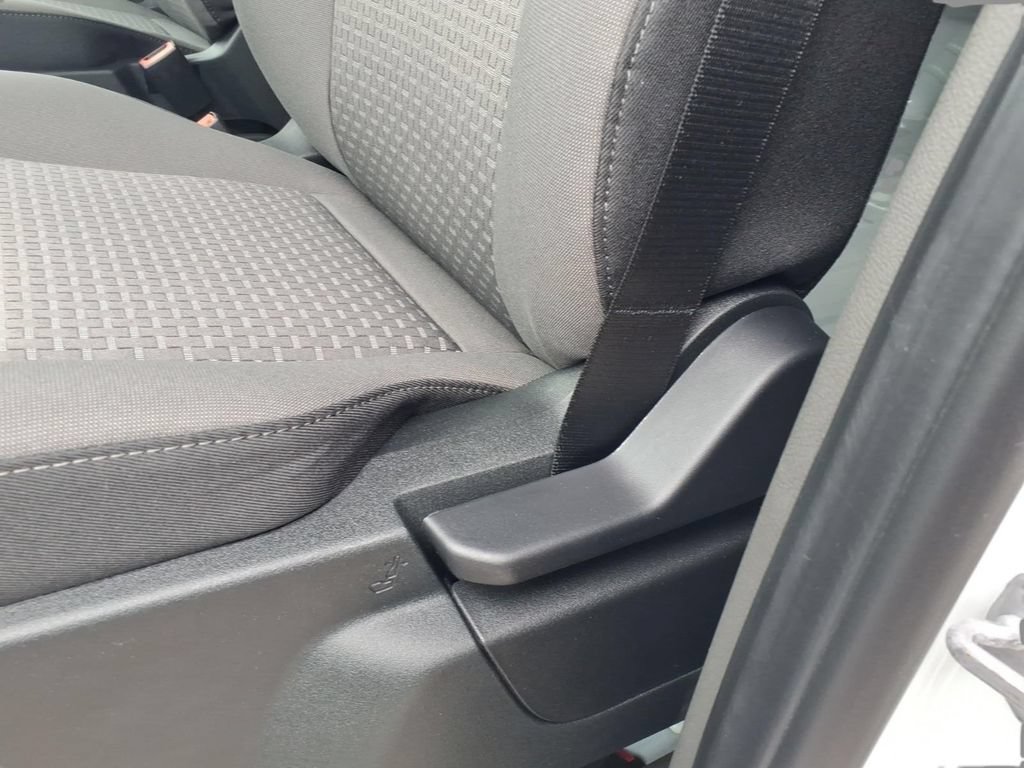 New 2026 Ford Transit 250 148 Medium Roof RWD image 14