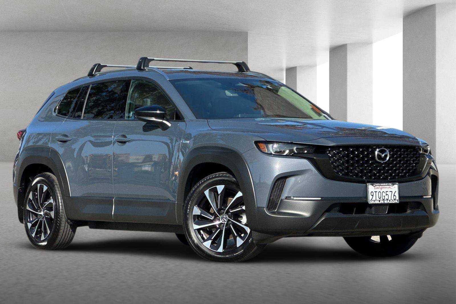 Certified 2025 MAZDA CX-50 2.5 Hybrid w/ Cargo Package image 2