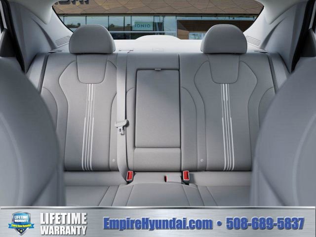 New 2026 Hyundai Elantra Sport image 12