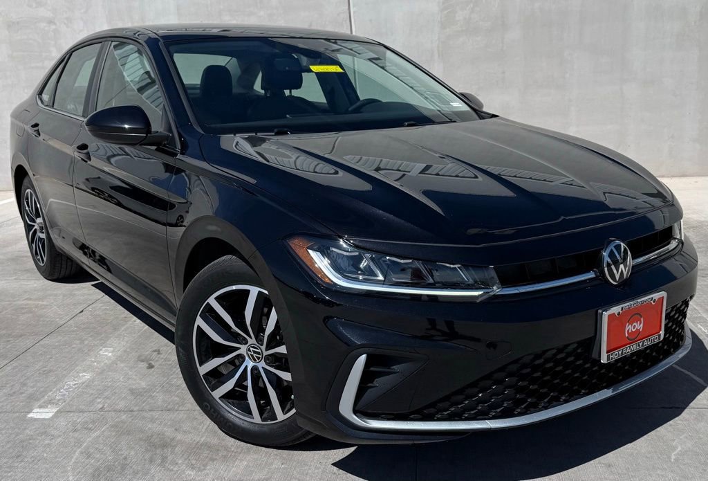 Used 2025 Volkswagen Jetta SE