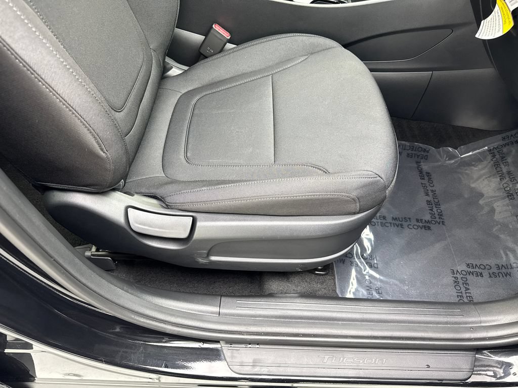 Used 2026 Hyundai Tucson SE AWD/4WD image 44