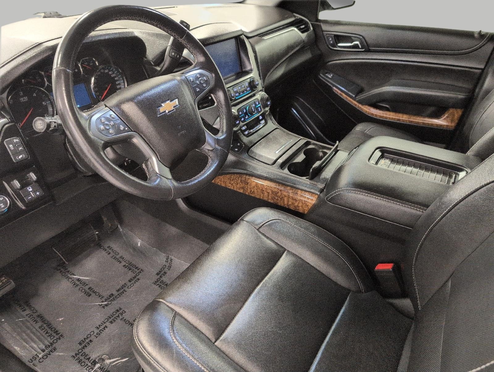 Used 2019 Chevrolet Suburban Premier AWD/4WD image 9