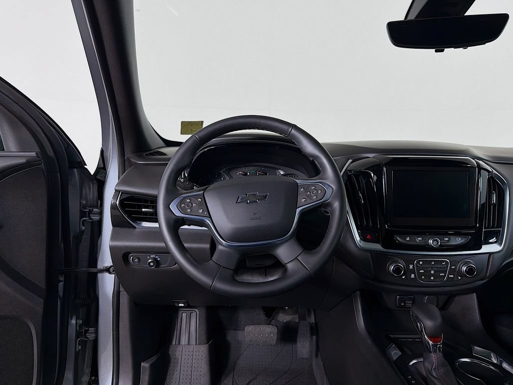 Used 2024 Chevrolet Traverse RS w/ LPO, Floor Liner Package AWD/4WD image 21