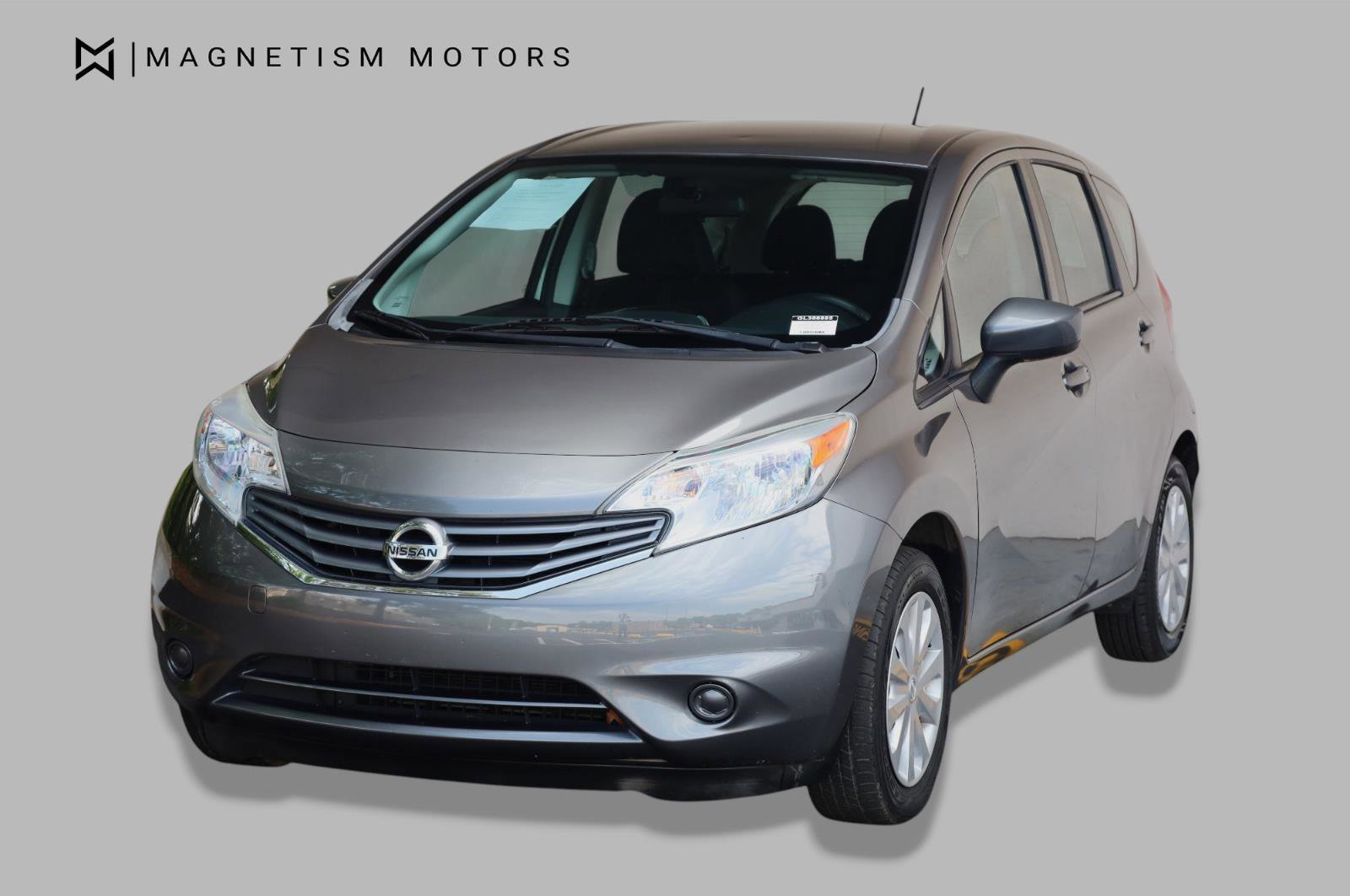 Used 2016 Nissan Versa Note SV FWD image 4