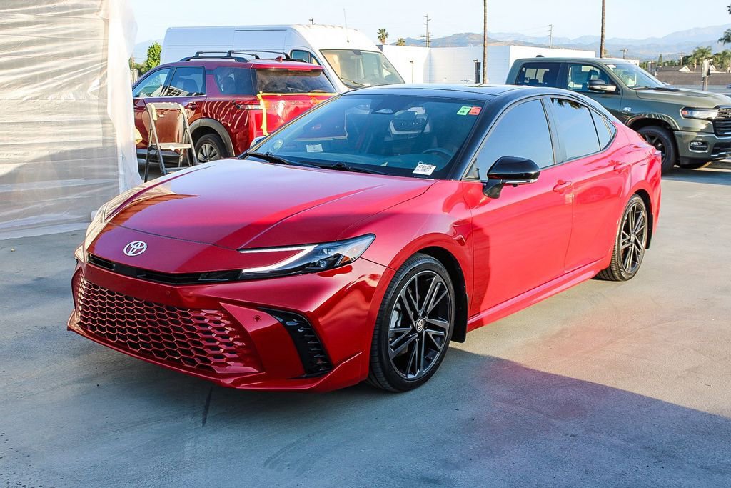 Used 2025 Toyota Camry XSE w/ Premium Plus Package FWD image 4