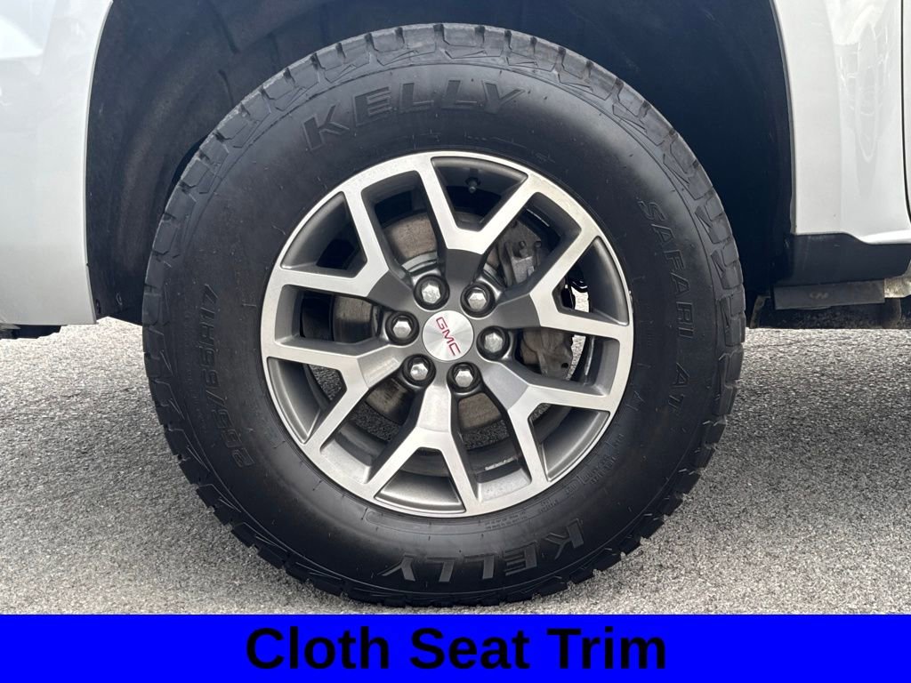 Used 2017 GMC Canyon SLE w/ All Terrain Package image 18