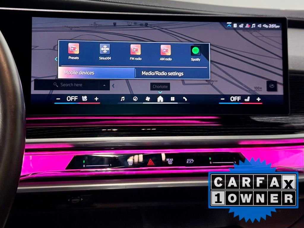 Used 2023 BMW 740i image 21