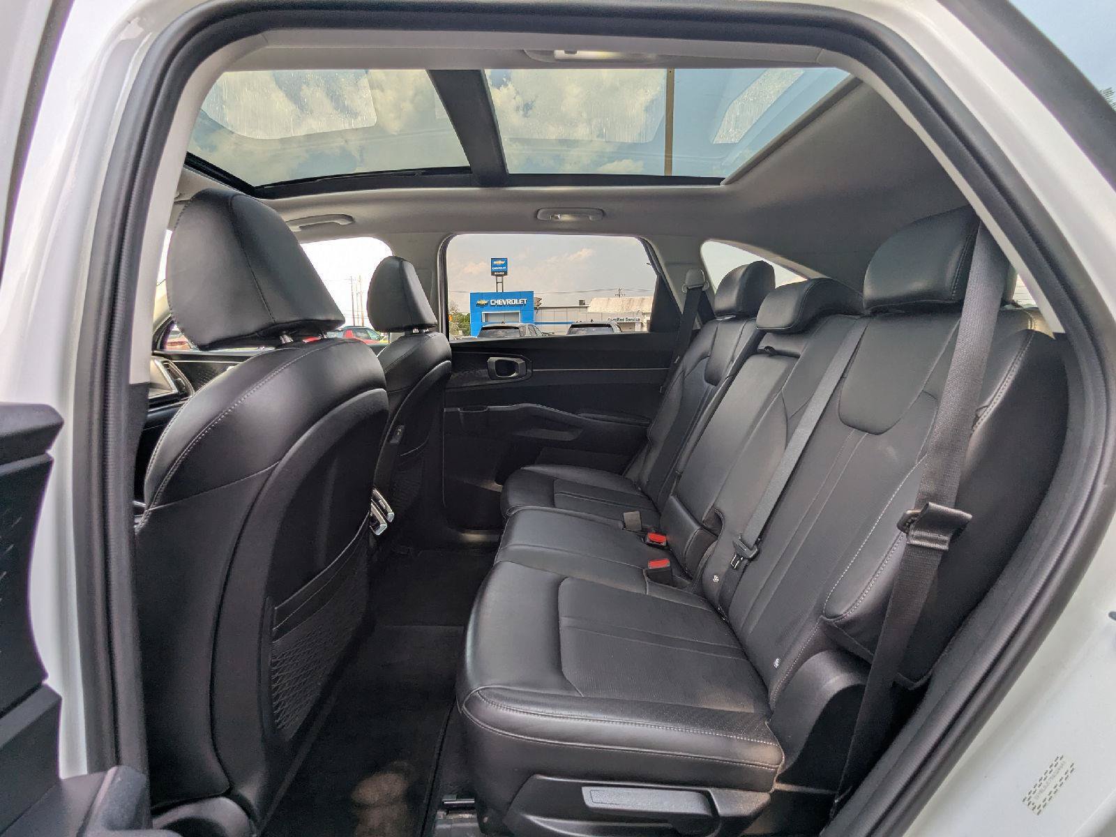 Used 2025 Kia Sorento S w/ Panoramic Sunroof Package AWD/4WD image 27