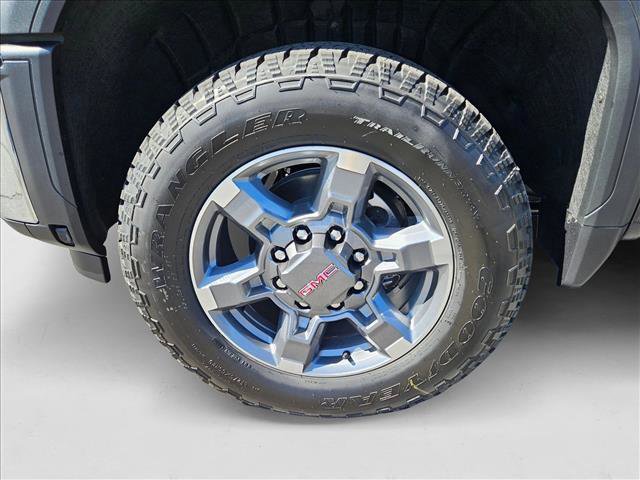 New 2025 GMC Sierra 2500 SLT w/ SLT Convenience Package image 10