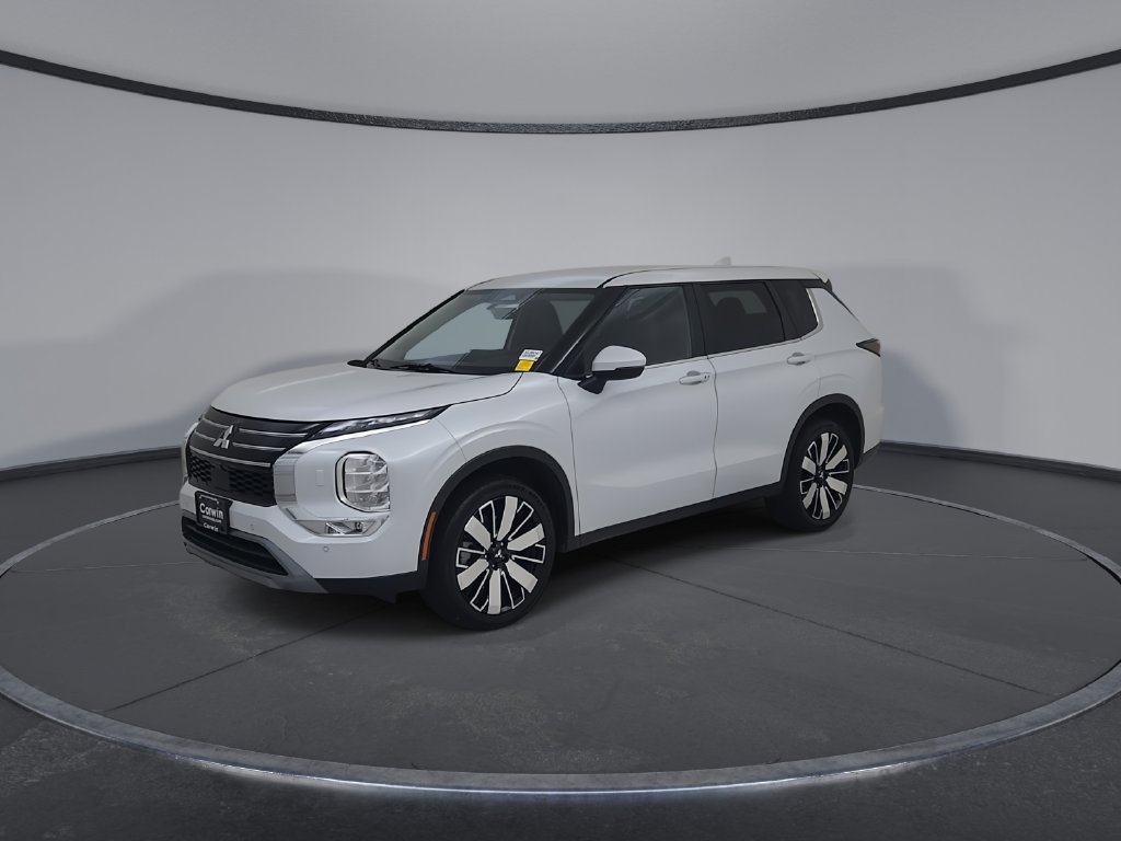 Used 2025 Mitsubishi Outlander SE AWD/4WD image 7