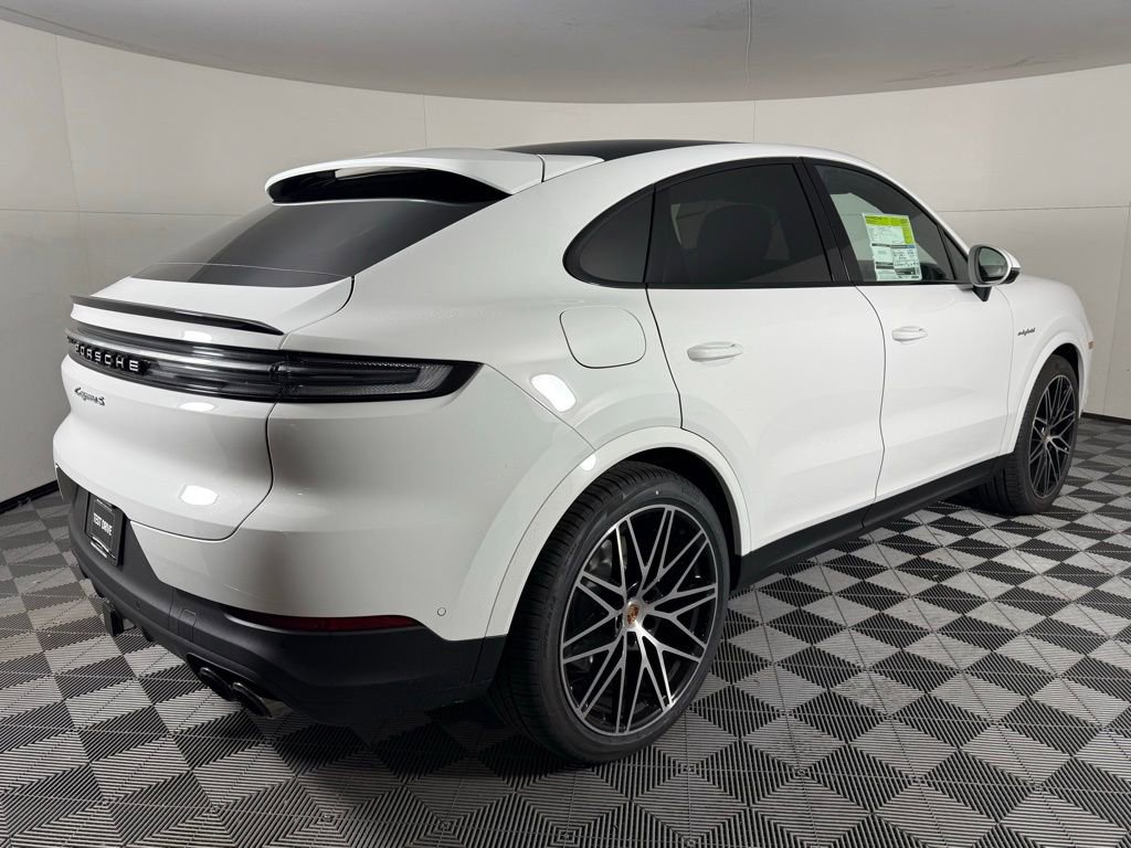 New 2026 Porsche Cayenne S AWD/4WD image 7