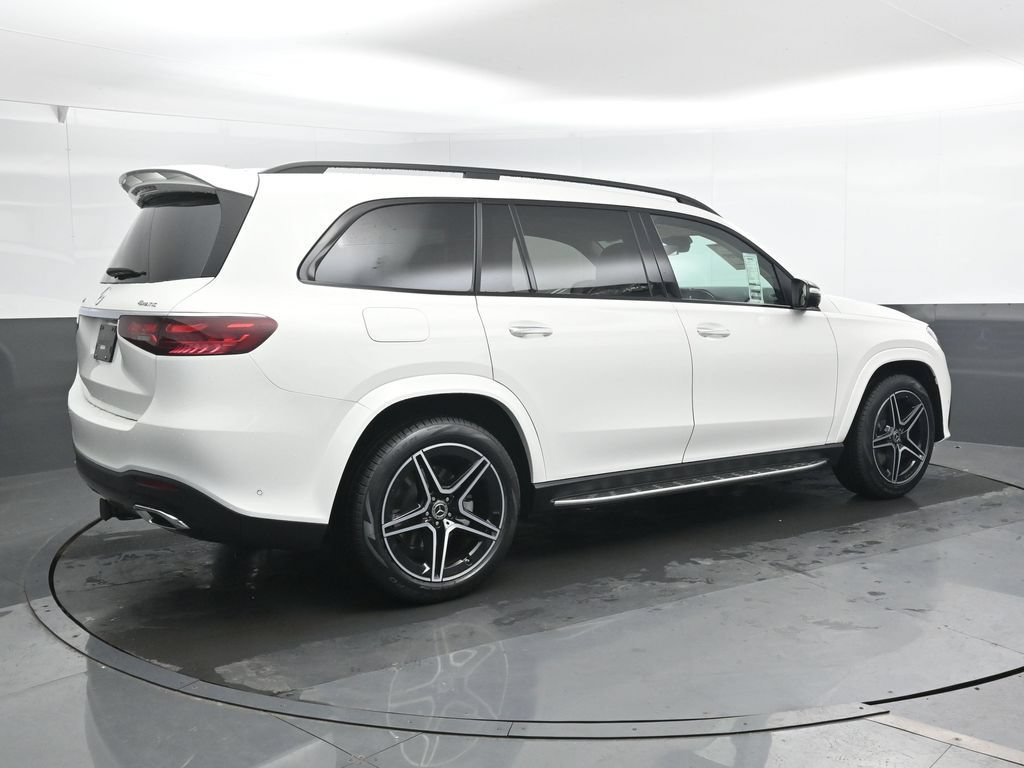 New 2026 Mercedes-Benz GLS 450 4MATIC image 2